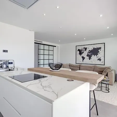 Apartment Ground Floor 2 Bedroom At Hills